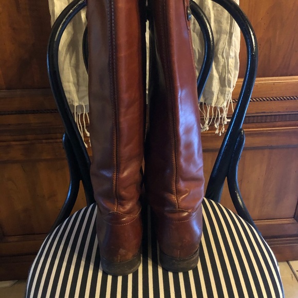 Frye Melissa Button Boot - Picture 5 of 8